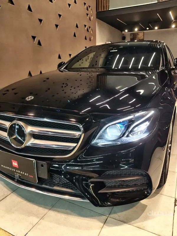 Front and side view of 2019 Mercedes-Benz E300