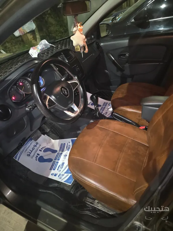 Interior view of 2019 Renault Logan