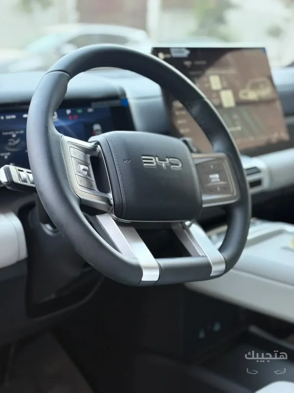 Interior view of 2027 BYD Leopard 7