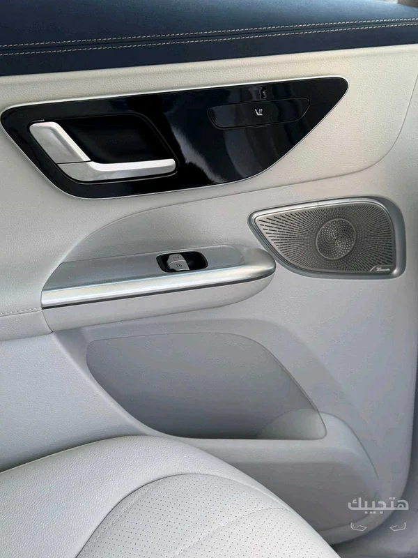 Interior view of 2026 Mercedes-Benz EQE 350