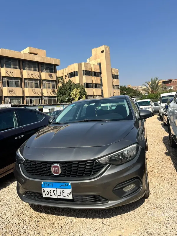 منظر أمامي لسيارة فيات تيبو موديل 2019