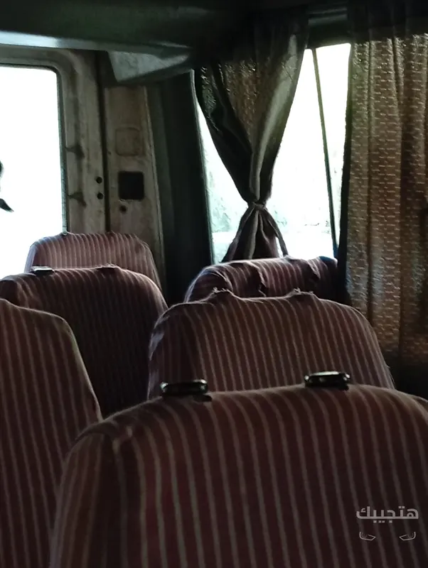 Interior view of 2005 Mercedes-Benz Sprinter
