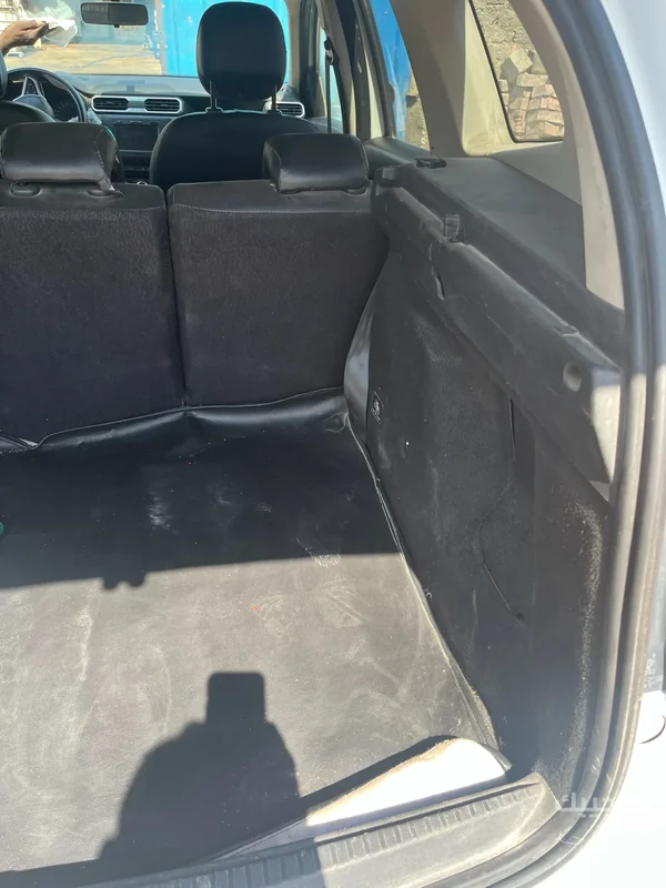 Interior view of 2021 Renault Duster