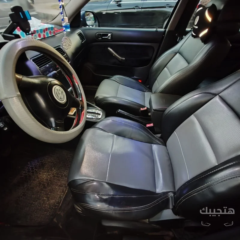Interior view of 2004 Volkswagen Bora