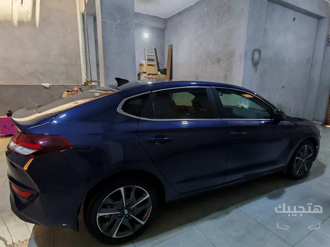 side view of 2026 Hyundai i30