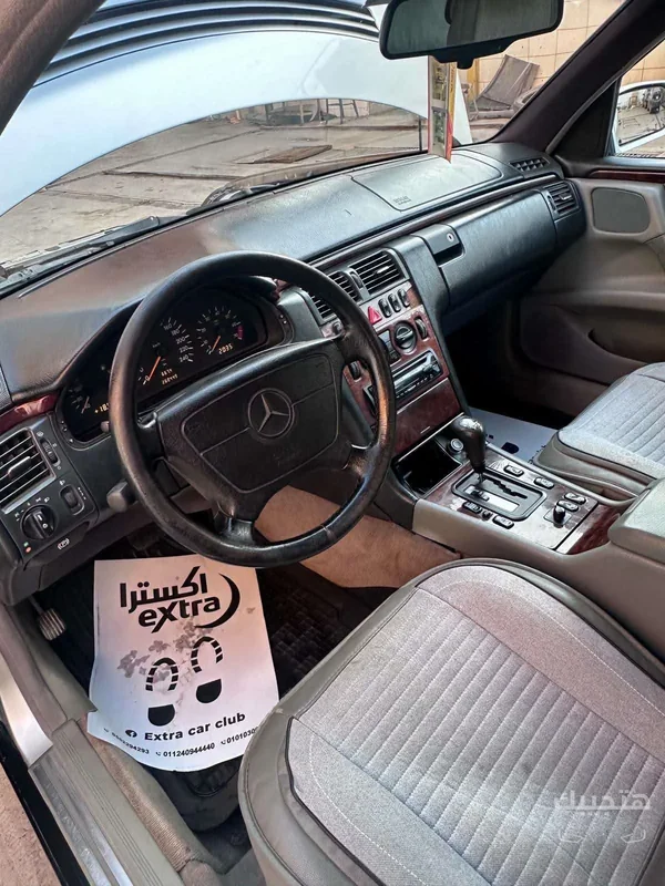 Interior view of 1996 Mercedes-Benz E200
