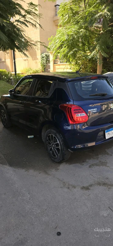 side view of 2022 Suzuki Swift