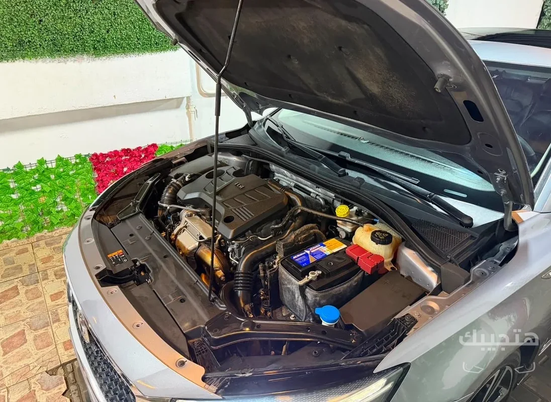 Front view of 2021 MG 6