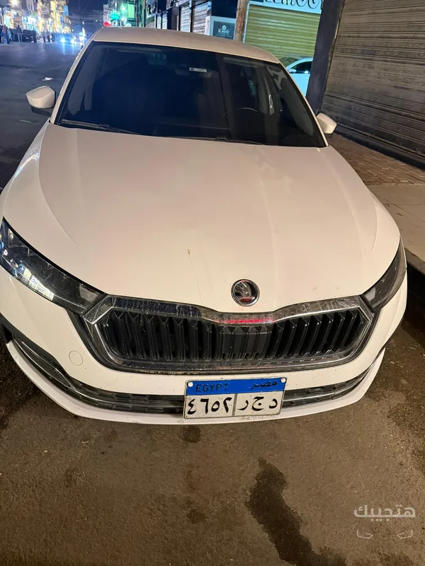 Front view of 2021 Skoda Octavia