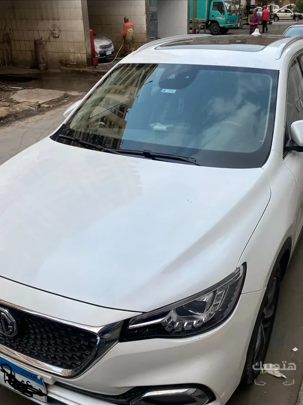 Front view of 2021 MG HS