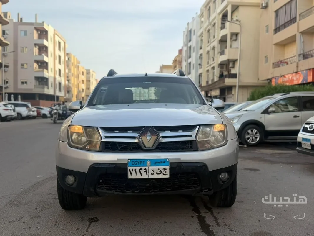 Front view of 2016 Renault Duster