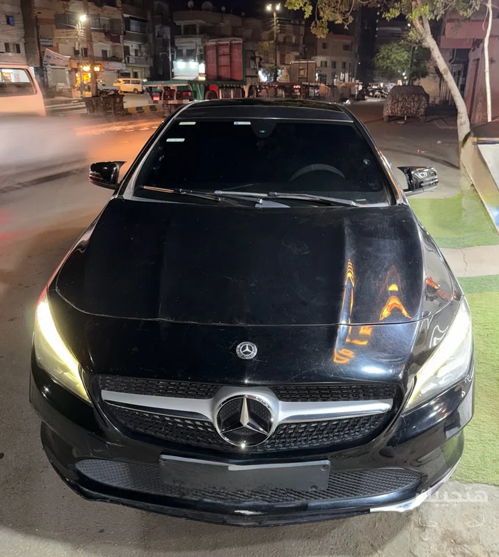 Front view of 2018 Mercedes-Benz CLA 180