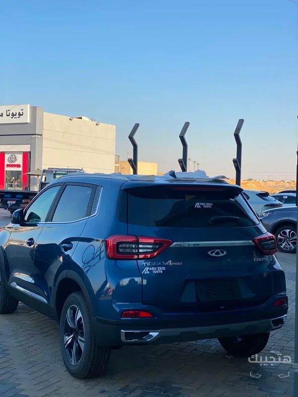 Rear and side view of 2027 Chery Tiggo 4 Pro