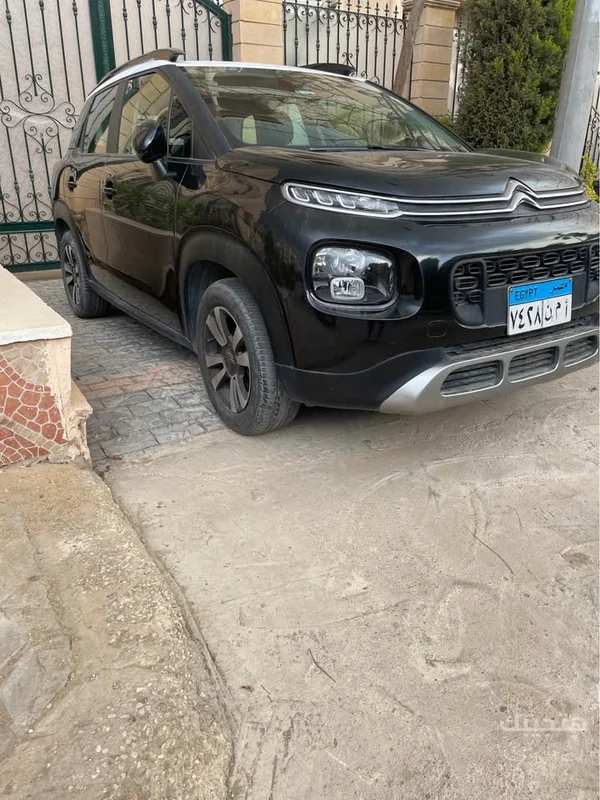 Front view of 2021 Citroën C3 Aircross