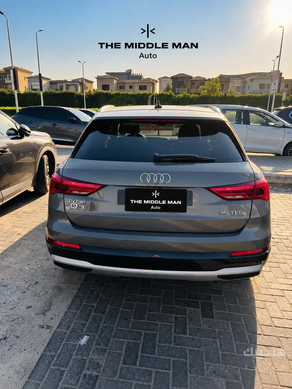 Rear view of 2024 Audi Q3