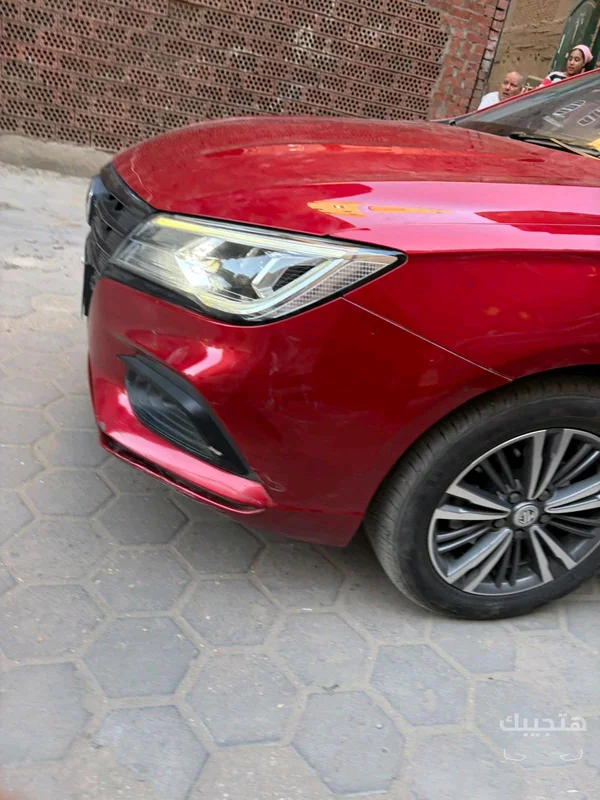 Front and side view of 2026 MG 5