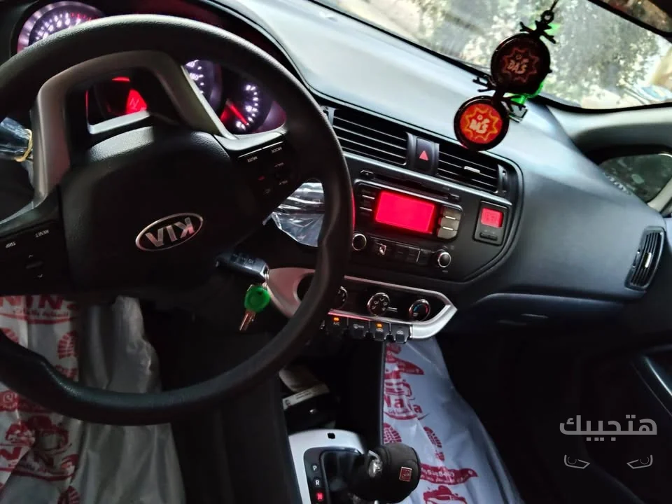 Interior view of 2013 Kia Rio