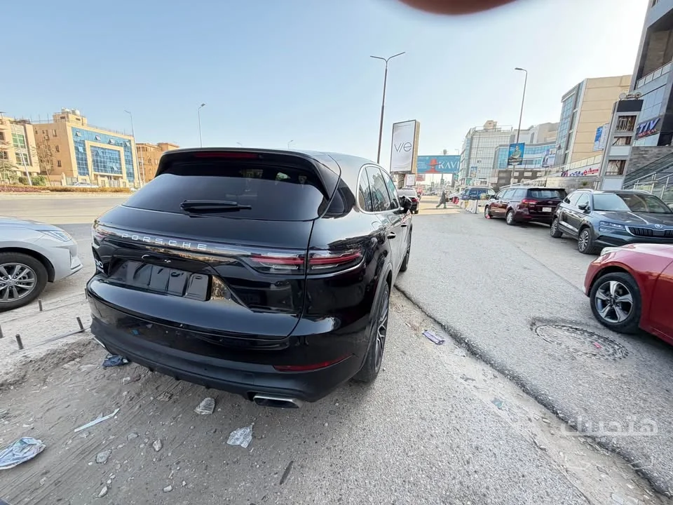 Rear and side view of 2021 Porsche Cayenne