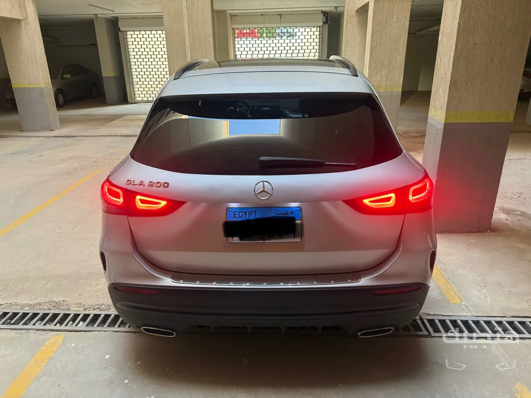 Rear view of 2021 Mercedes-Benz GLA 200