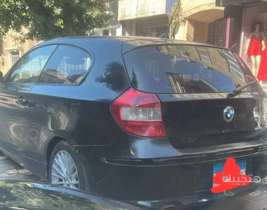 Rear and side view of 2008 BMW 118