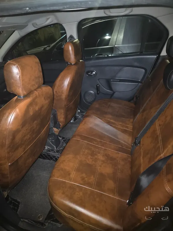 Interior view of 2019 Renault Logan