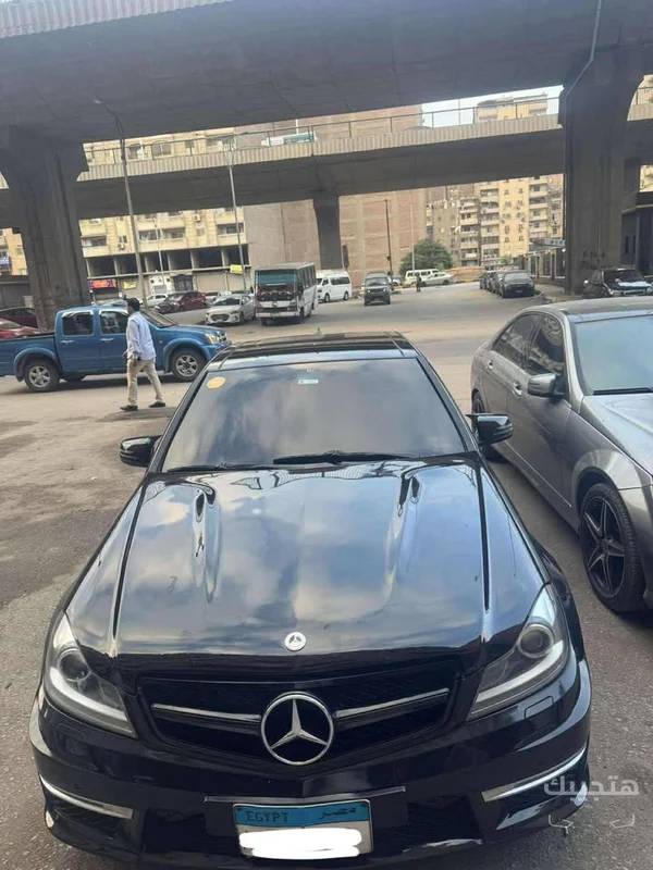 Front view of 2014 Mercedes-Benz C300