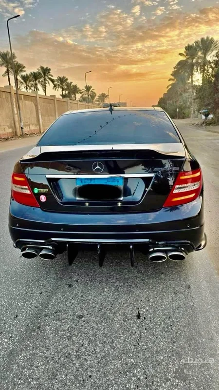 Rear and boot view of 2013 Mercedes-Benz C180