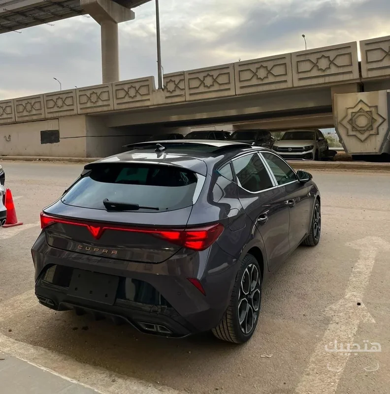 Rear and side view of 2026 CUPRA Leon