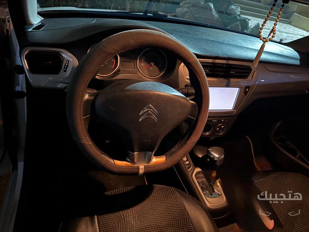 Interior view of 2019 Citroën C-Elysée