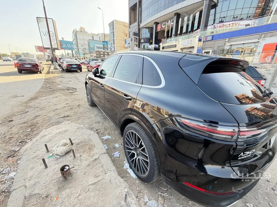 Rear and side view of 2021 Porsche Cayenne