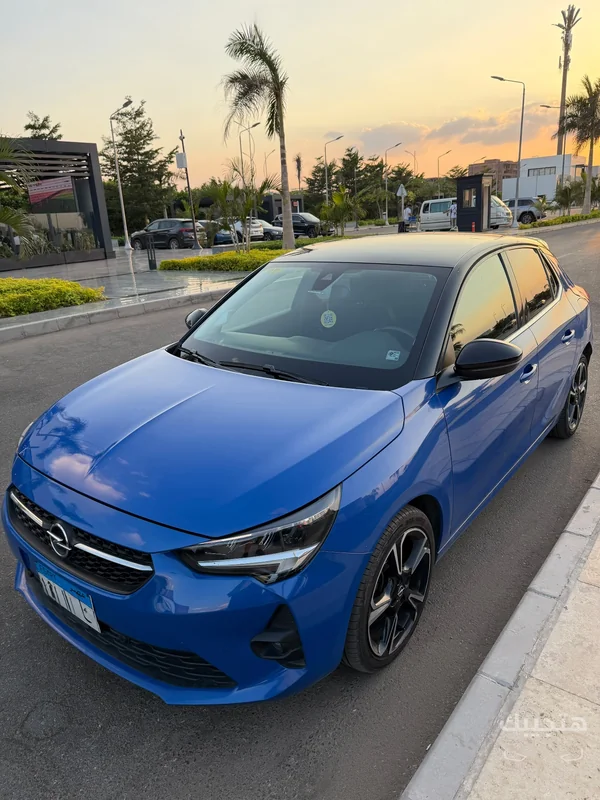 Front view of 2022 Opel Corsa