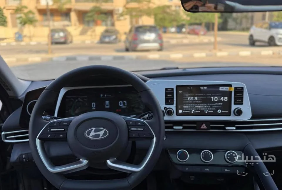 Interior view of 2025 Hyundai Elantra