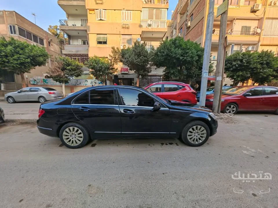 side view of 2010 Mercedes-Benz C250