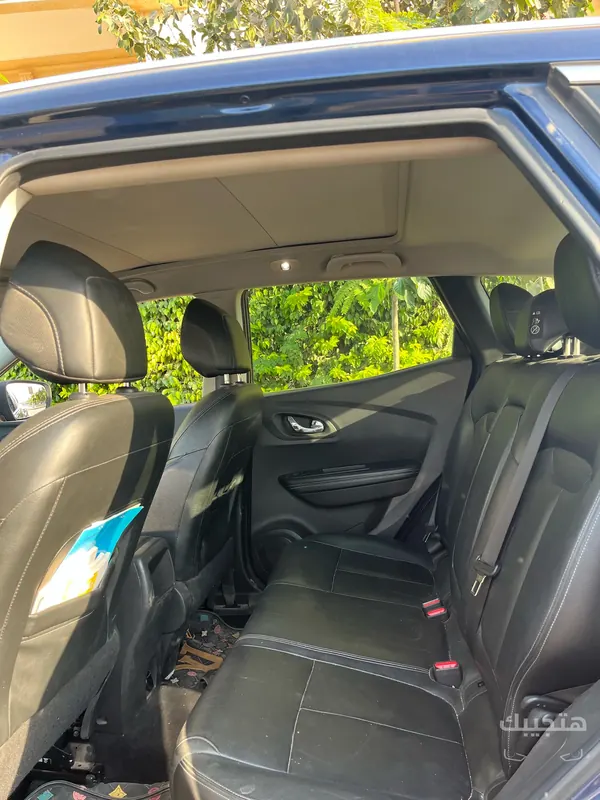 Interior view of 2019 Renault Kadjar