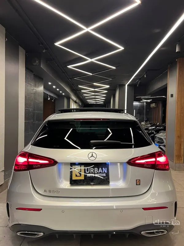 Rear view of 2026 Mercedes-Benz E200