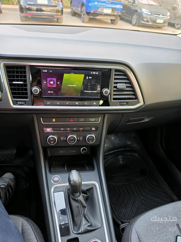 Interior view of 2021 SEAT Ateca