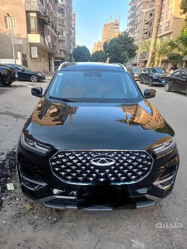Front view of 2025 Chery Tiggo 8 Pro