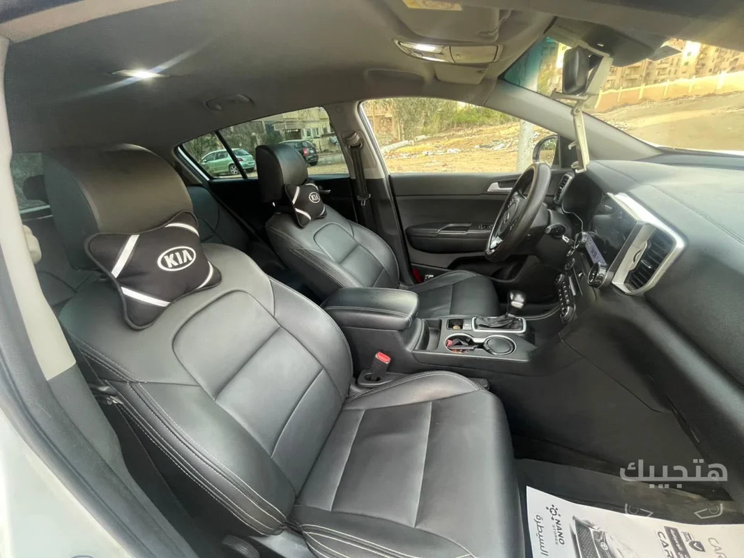 Interior view of 2018 Kia Sportage