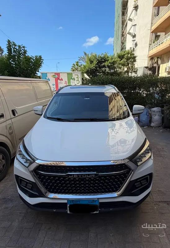Front view of 2022 Jetour X95