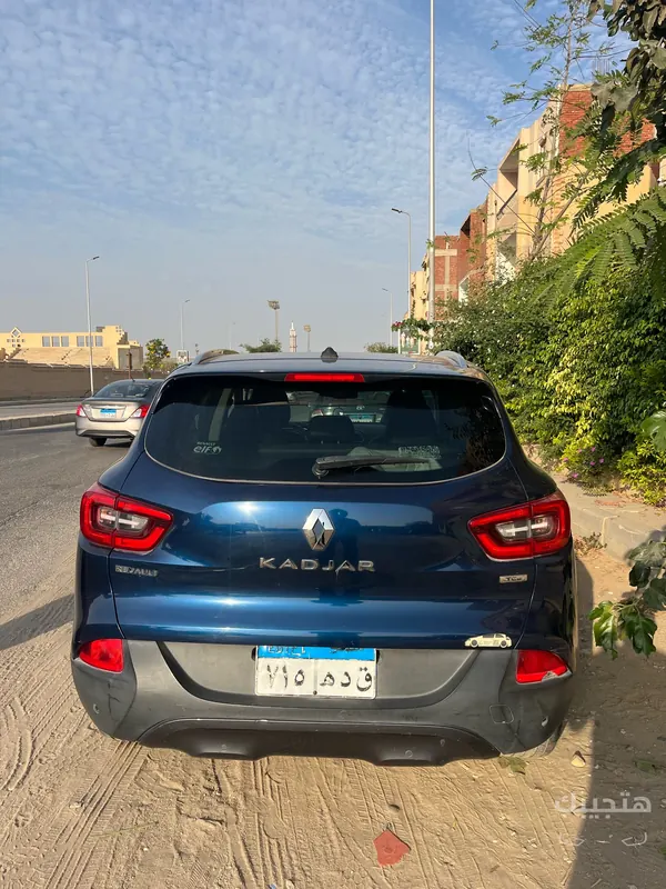 Rear view of 2019 Renault Kadjar