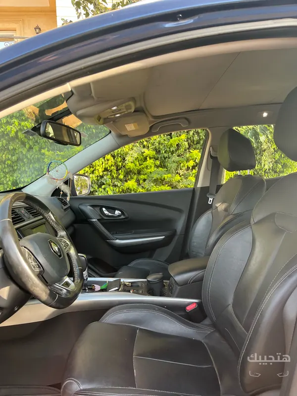 Interior view of 2019 Renault Kadjar