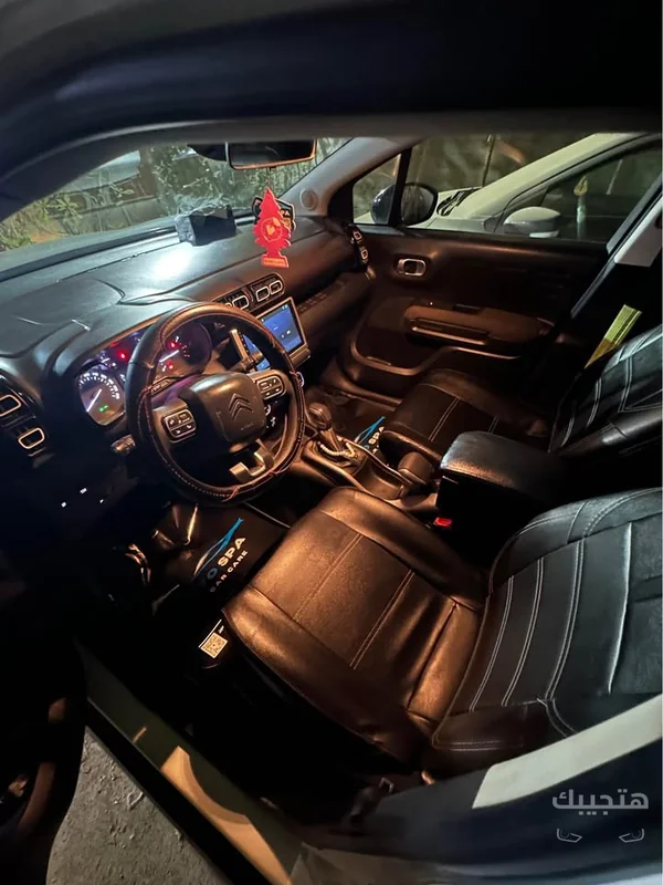 Interior view of 2020 Citroën C3 Aircross