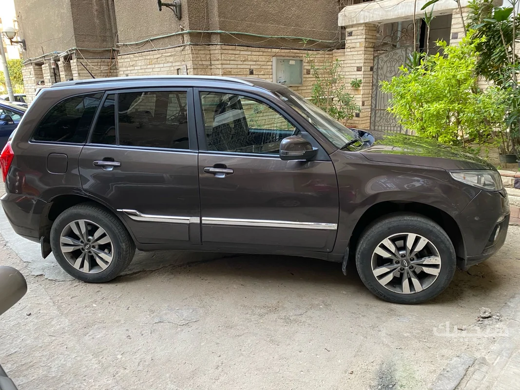 side view of 2021 Chery Tiggo 3