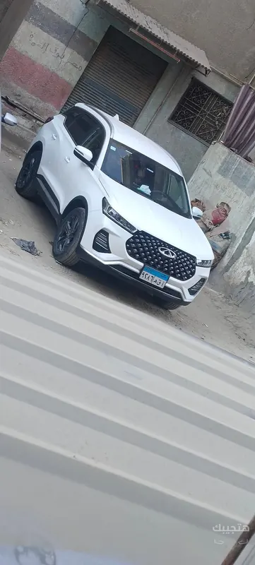 Front and side view of 2022 Chery Tiggo 7 Pro