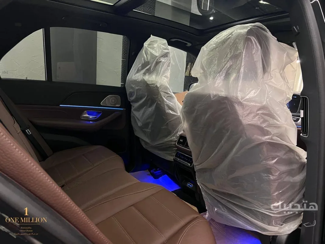 Interior view of 2026 Mercedes-Benz GLE