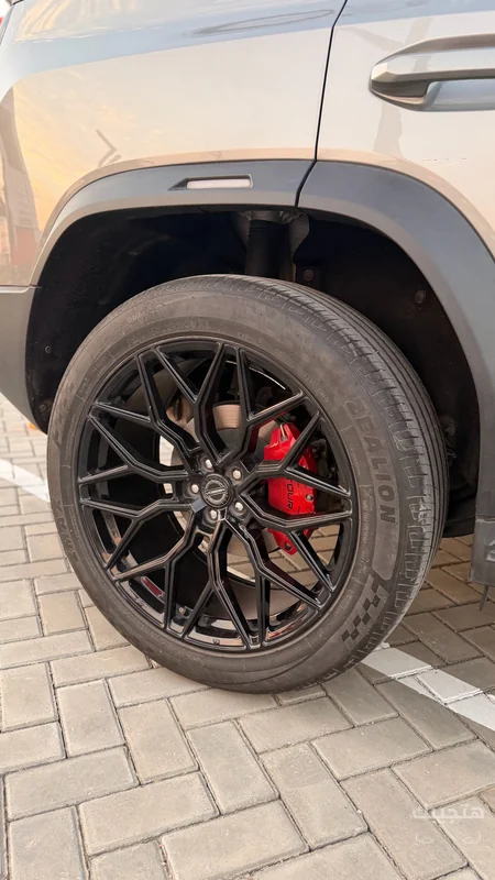 side view of 2025 Jetour T2