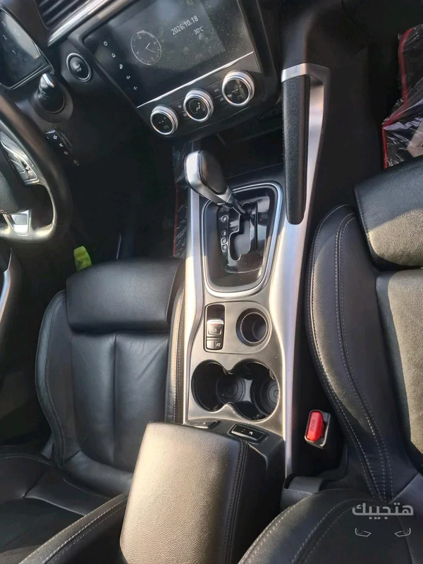 Interior view of 2020 Renault Kadjar