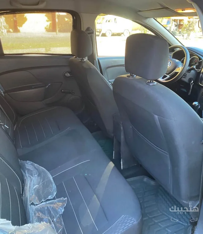 Interior view of 2018 Renault Logan