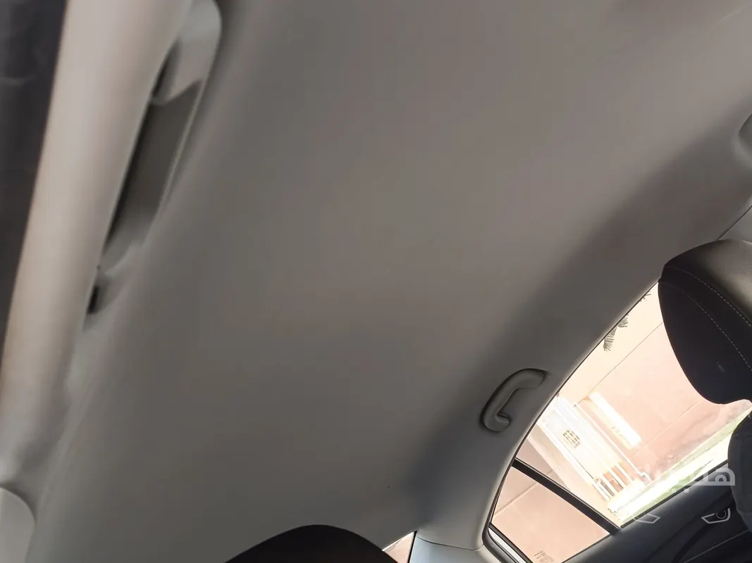 منظر داخلي لسيارة إم جي 5 موديل 2022