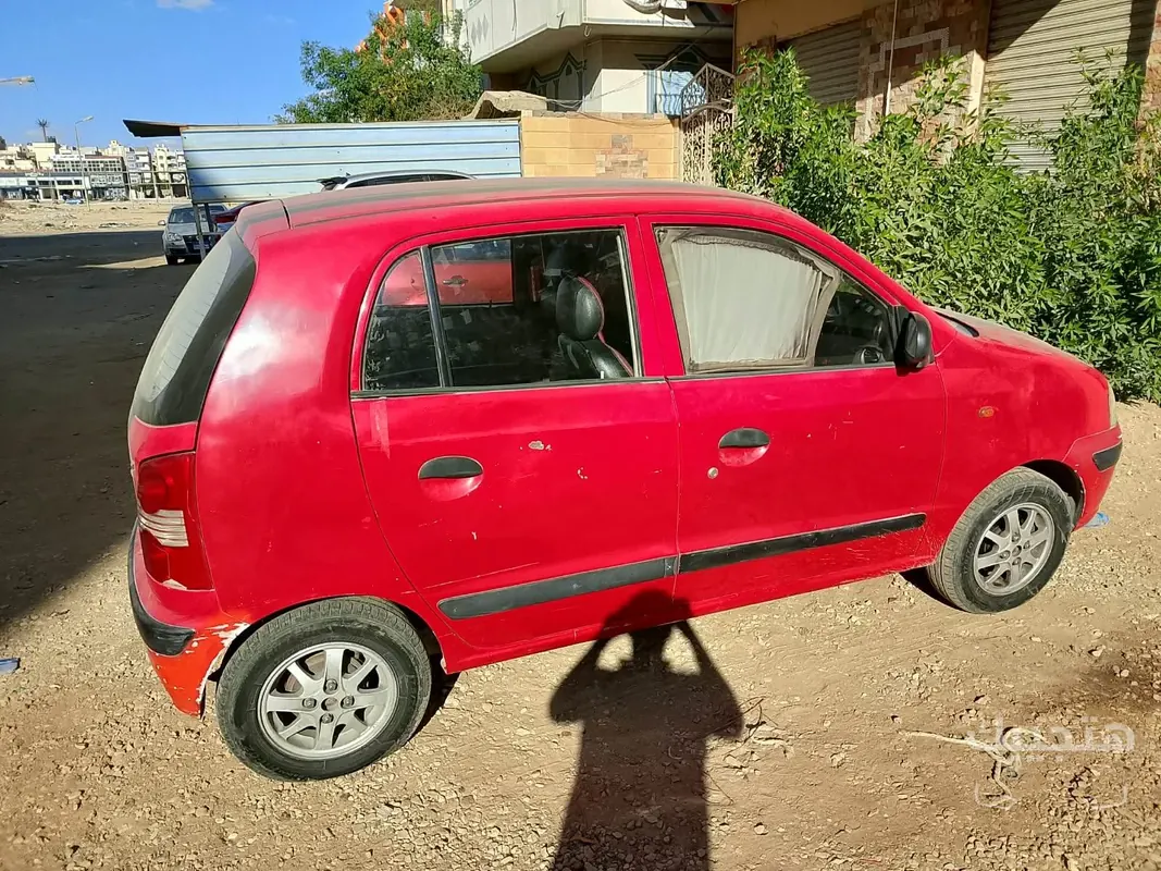 side view of 2008 Hyundai Atos